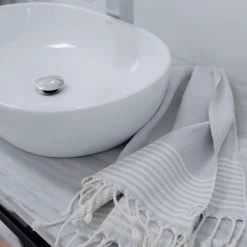 B Yoga B Towel Mains et visage, noir -Matelas Soldes Magasin b yoga b towel hands face stone stripe 3 1